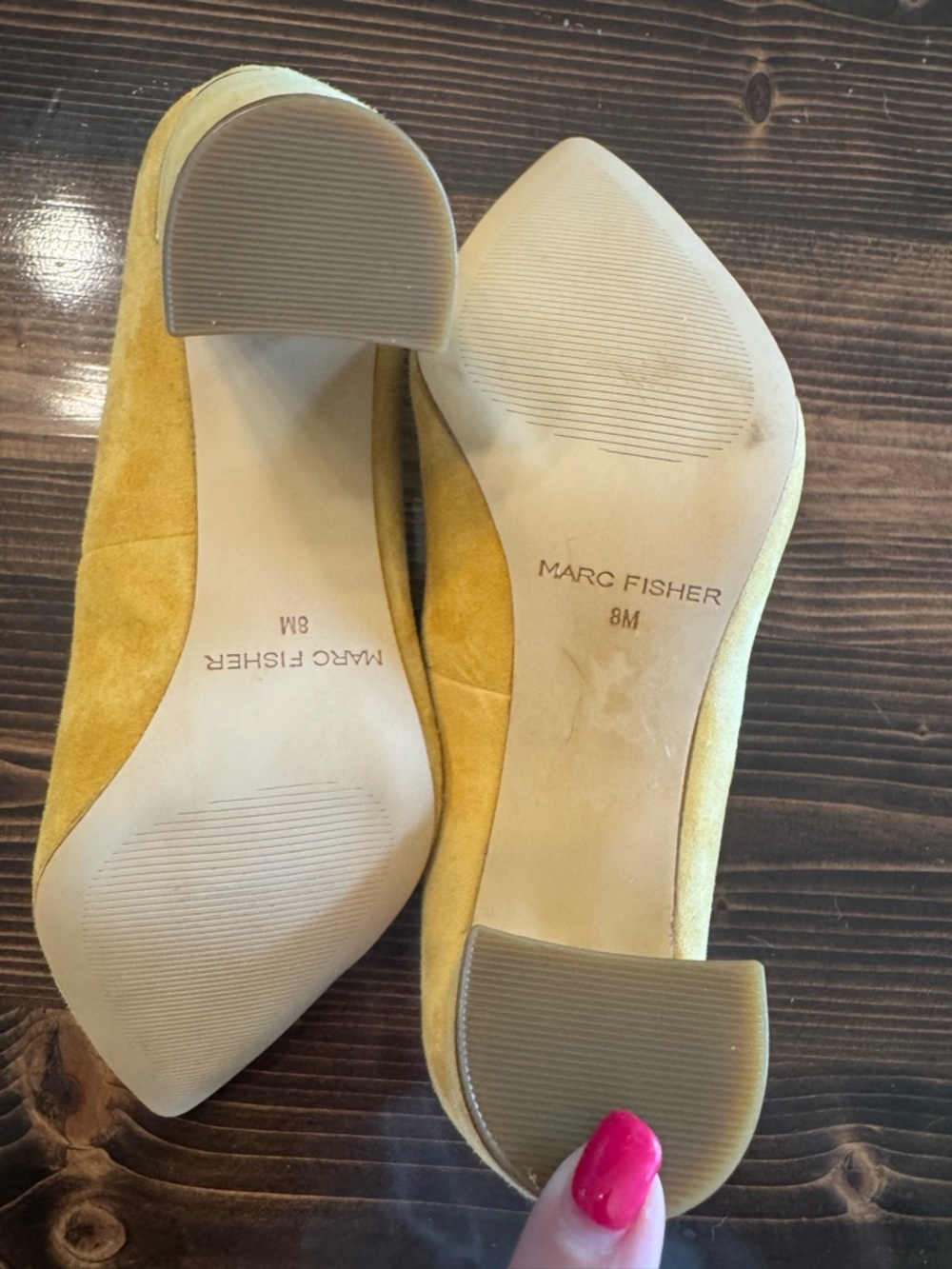 NWOB Marc Fisher Mustard Suede Pointed Toe Block Heel Pumps Size 8 - Picture 6 of 6